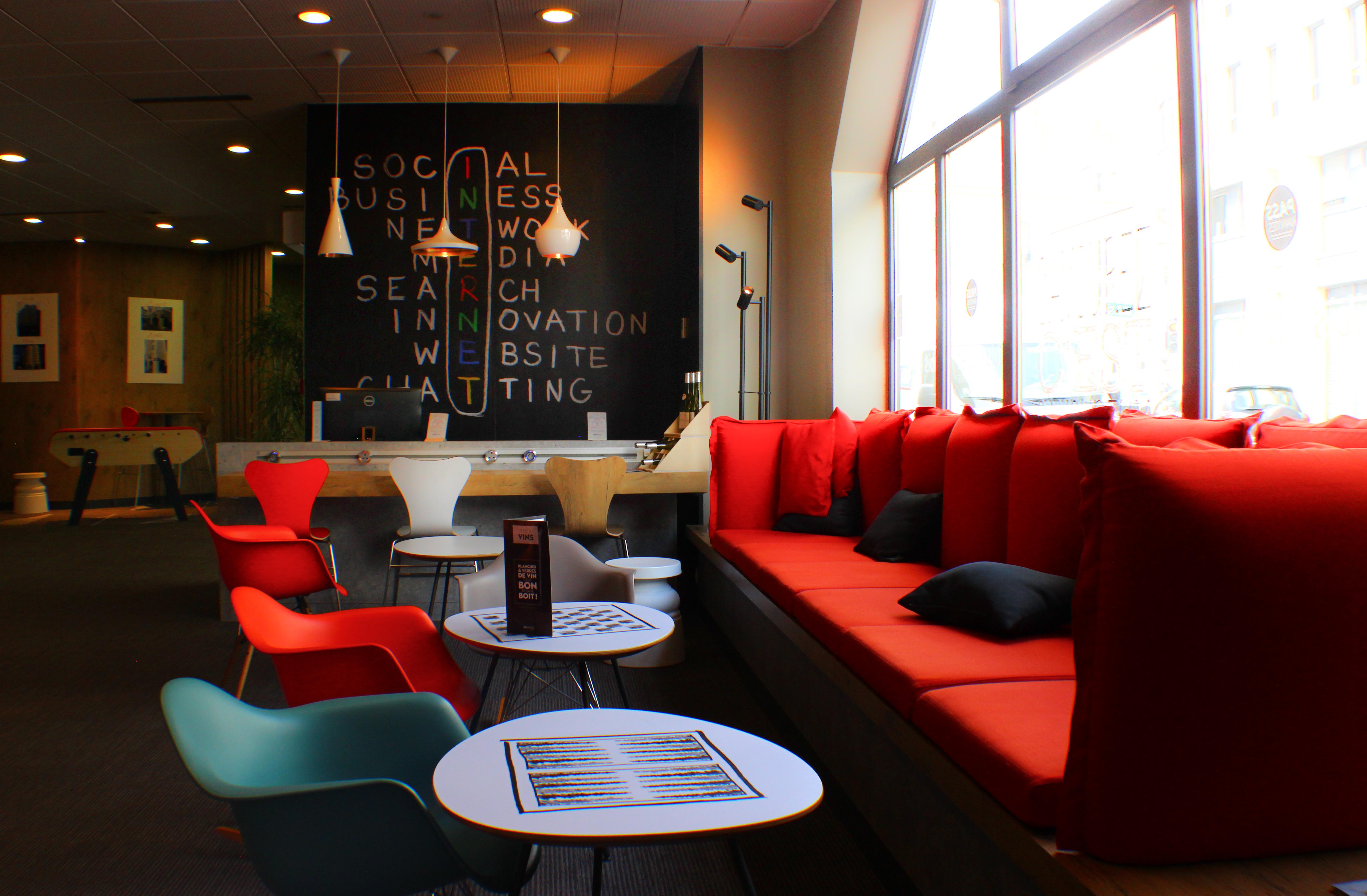 Hotel Ibis Nantes Centre Tour Bretagne Exterior foto